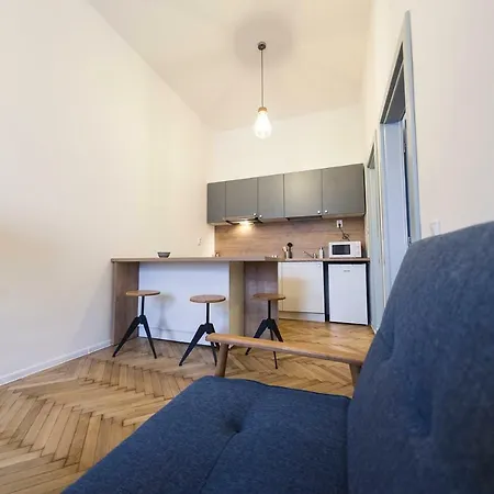 Lägenhet Luxury 4a